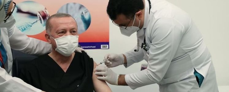 Cumhurbaşkanı Erdoğan da ikinci doz aşı oldu