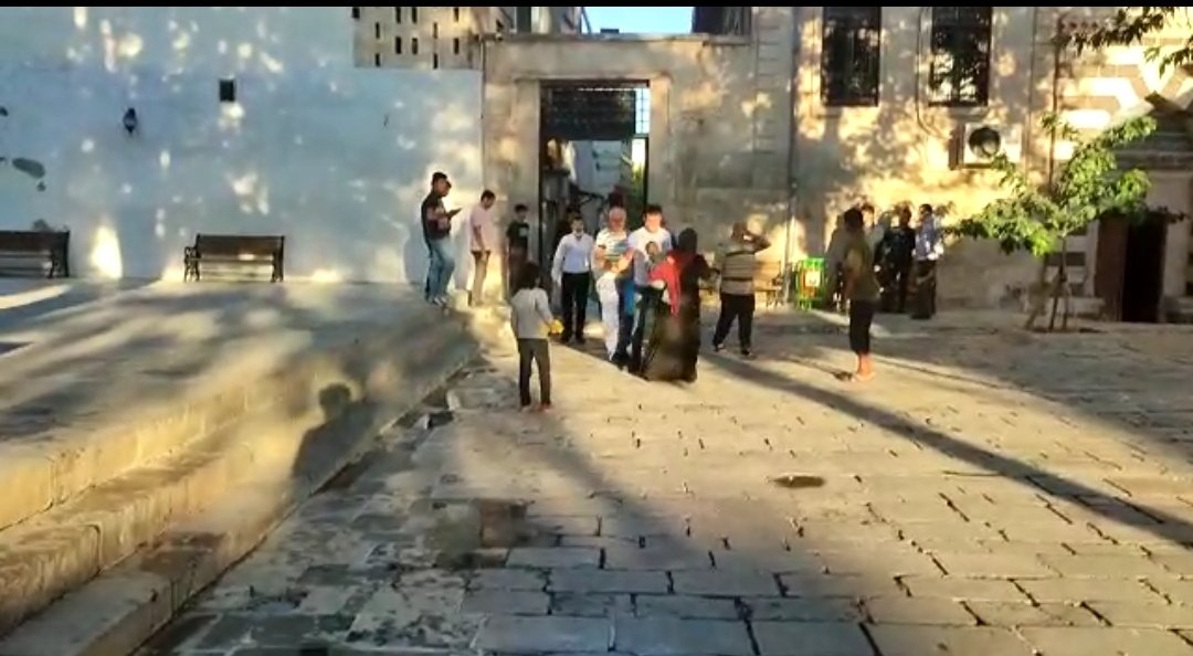 Şanlıurfa’da Dilencilerin Yer Kavgası Kameraya Yansıdı