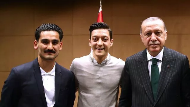 Mesut Özil’den Cumhurbaşkanı Recep Tayyip Erdoğan’a destek paylaşımı!